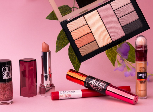 Los productos de maquillaje Maybelline que no pueden faltar en el tocador