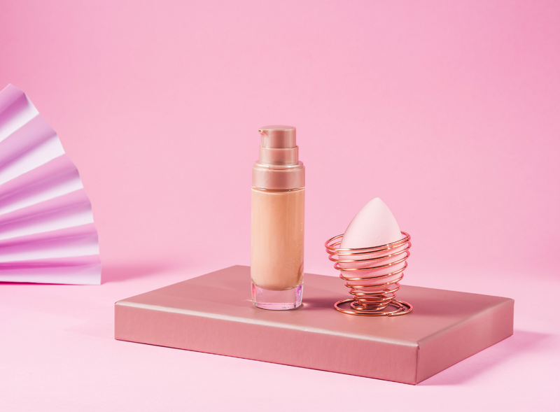 Tips para aplicar la base de maquillaje y no morir en el intento