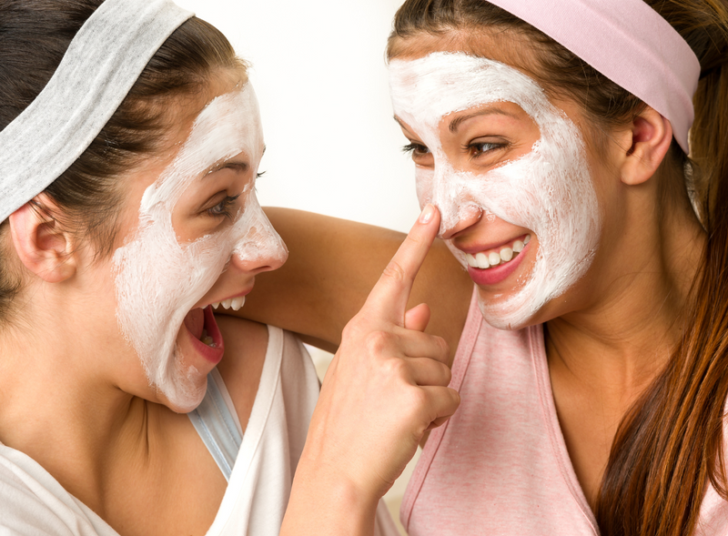 Anímate a crear una rutina de skincare con Ellas