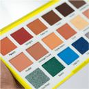 Paleta de Sombras Tropical Rainforest x 18 Tonos - Lunaurea | Skincare, Maquillaje, Cosméticos